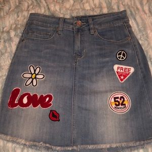 Distressed retro inspired jean skirt